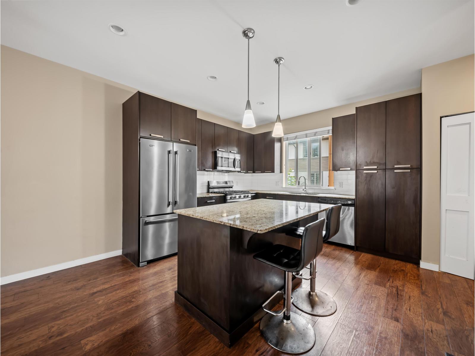 2 Bed, 3 Bath House for Sale in Abbotsford – 40 34248 KING ROAD, Abbotsford – MLS# R3153734 - Image 5
