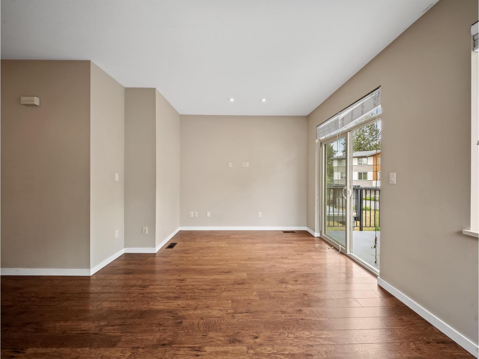 2 Bed, 3 Bath House for Sale in Abbotsford – 40 34248 KING ROAD, Abbotsford – MLS# R3153734 - Image 10