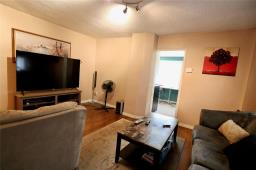 439 Sinclair Street, Winnipeg, MB R2X1Y2 Photo 8