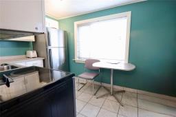 439 Sinclair Street, Winnipeg, MB R2X1Y2 Photo 9