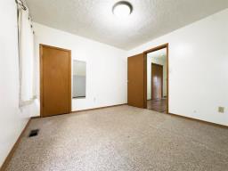695 Toronto Street, Winnipeg, MB R3E1Z4 Photo 8