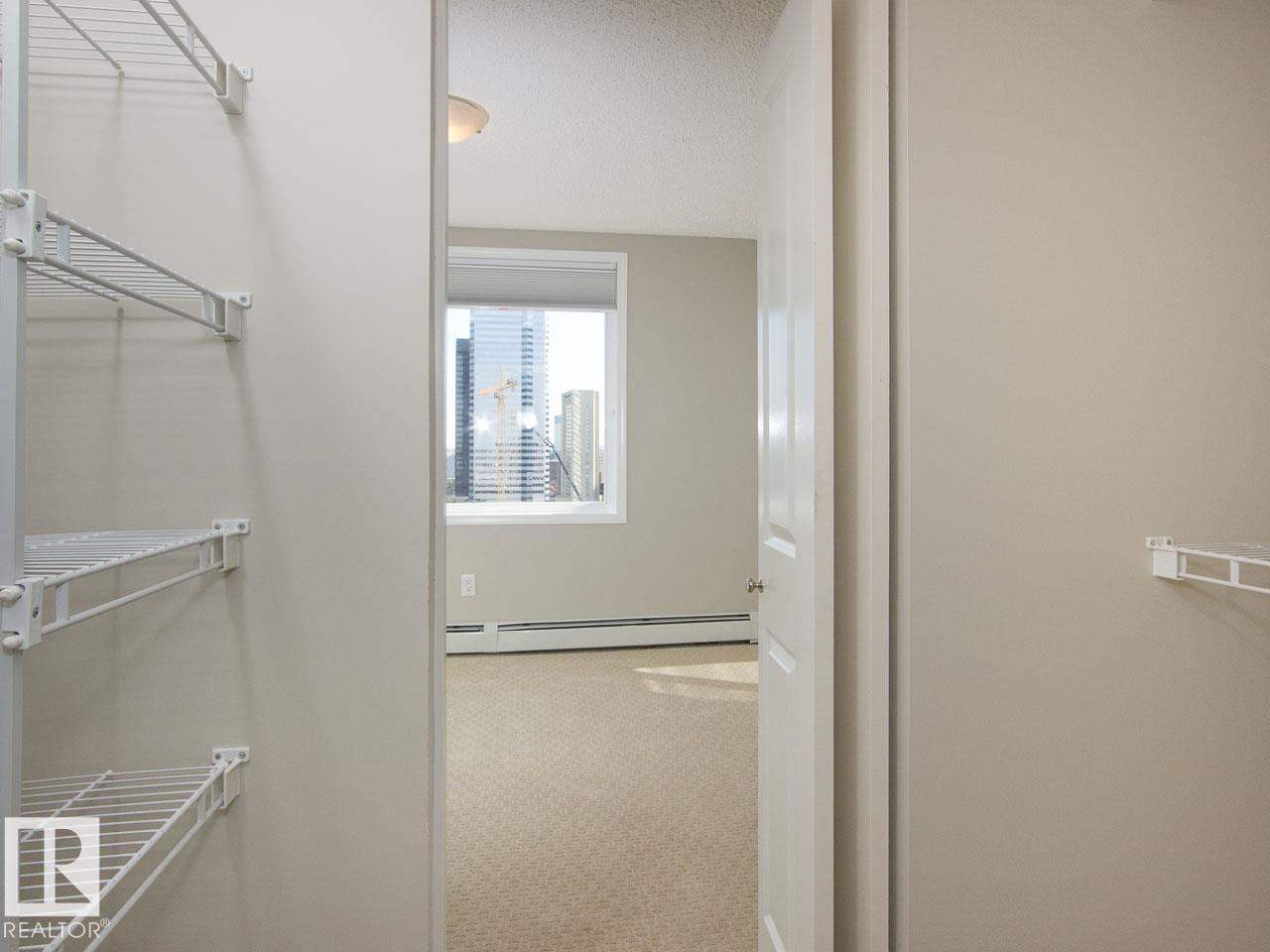 #1806 10303 105 ST NW - 18