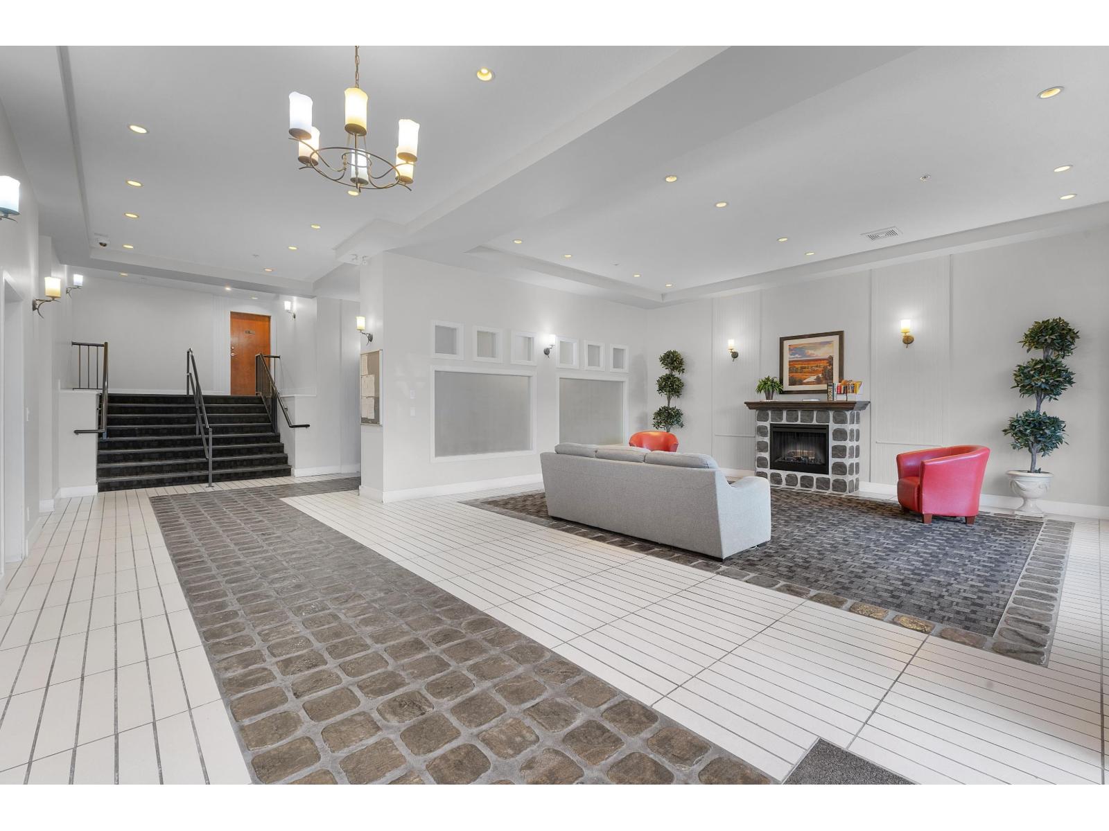 3 Bed, 2 Bath Apartment for Sale in Surrey – 318 10180 153 STREET, Surrey – MLS# R3153749 - Image 3