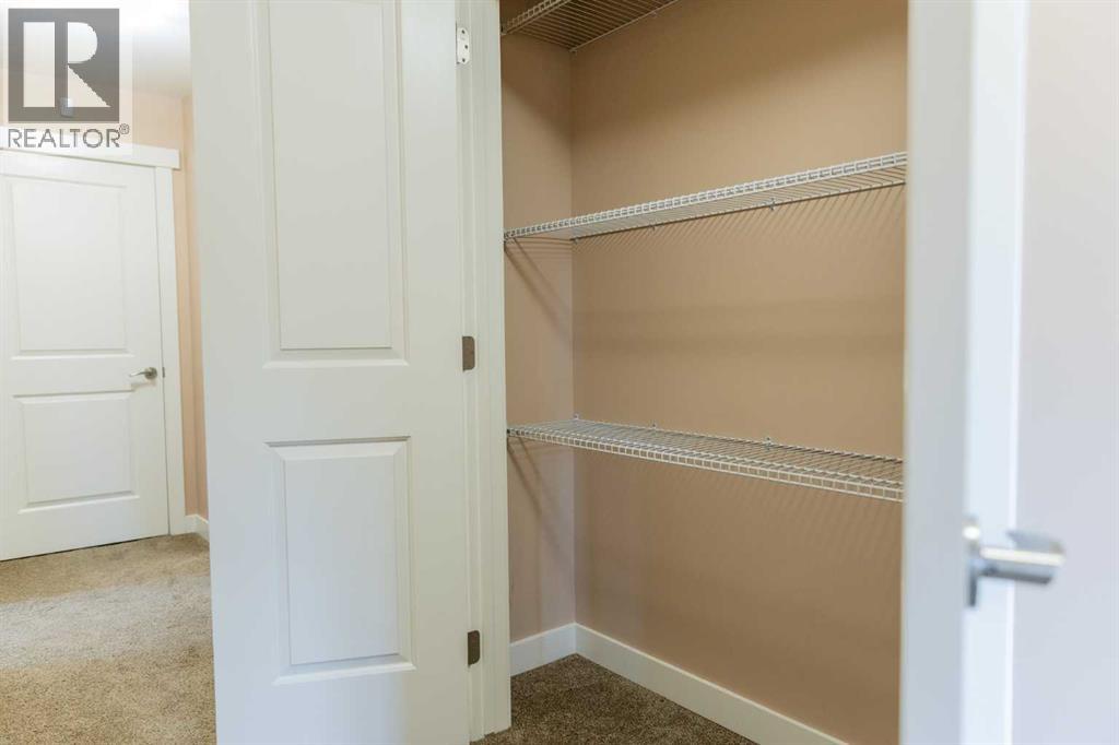 4729 49 Street - Photo 14