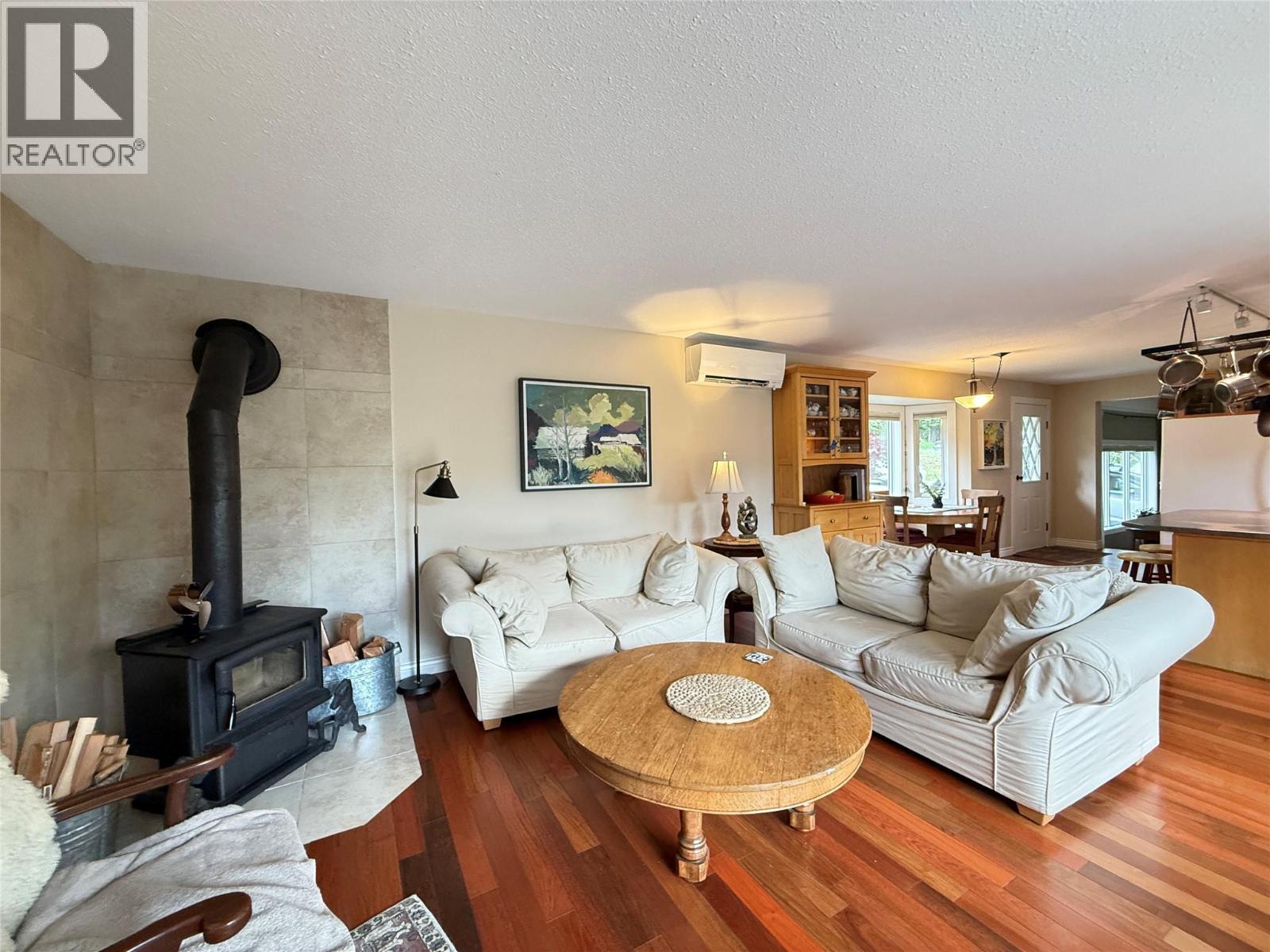 3834 Woodcrest Road - 3
