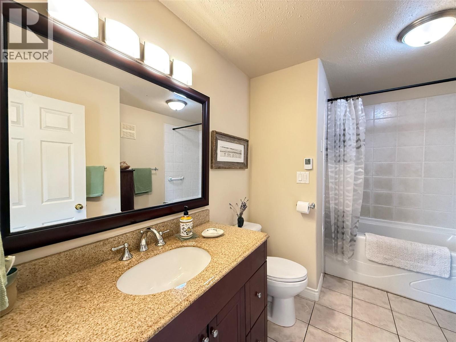 3834 Woodcrest Road - 21
