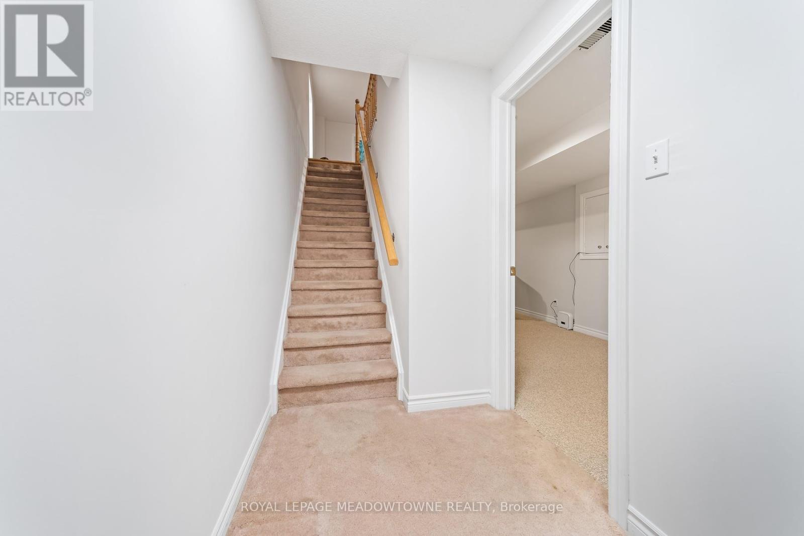 #11 76 RIVER DRIVE - 24