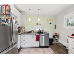 594 Highbury Avenue N, London East, ON N5W4K9 Photo 10