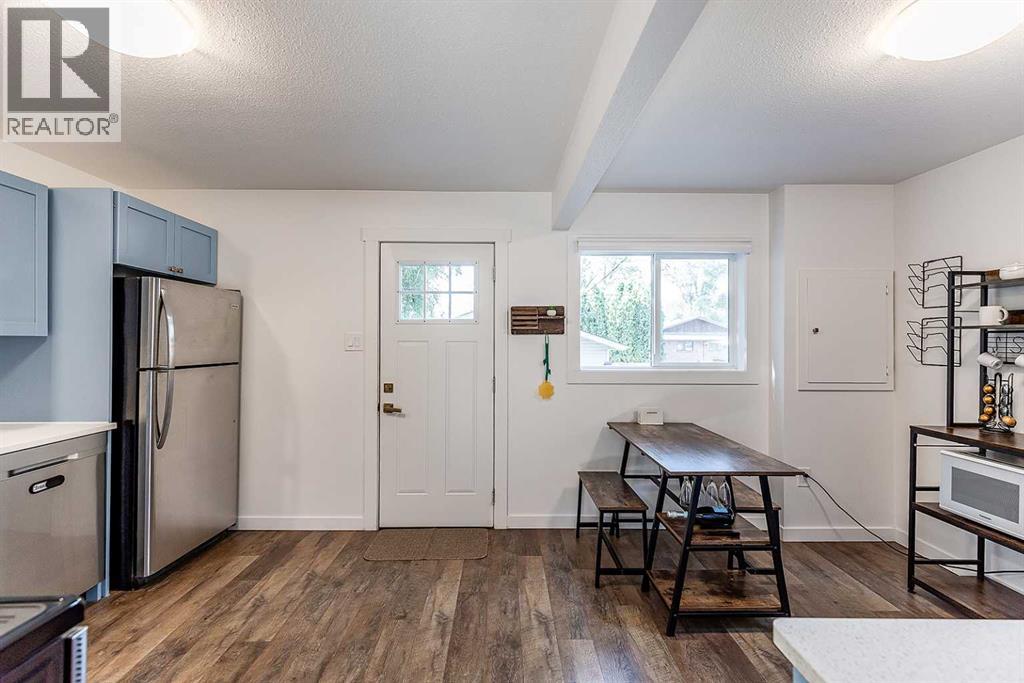 259 3 Street NW - Image 16