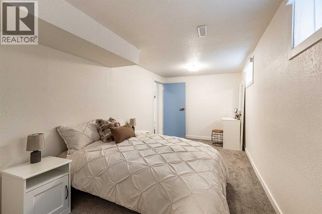 259 3 Street NW - Image 31
