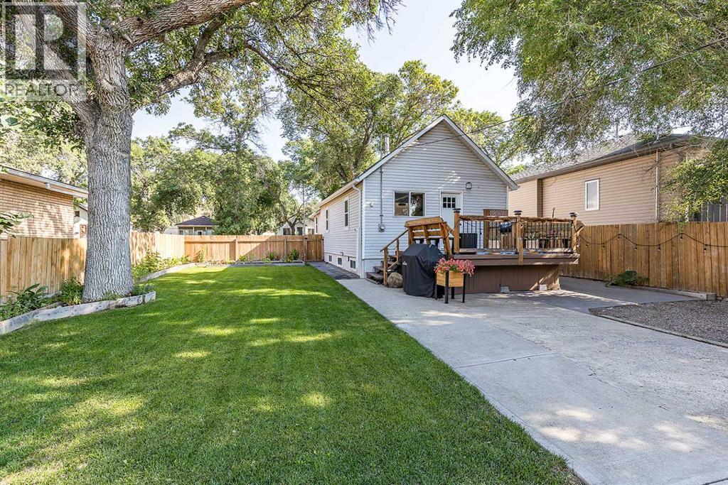 259 3 Street NW - Image 41