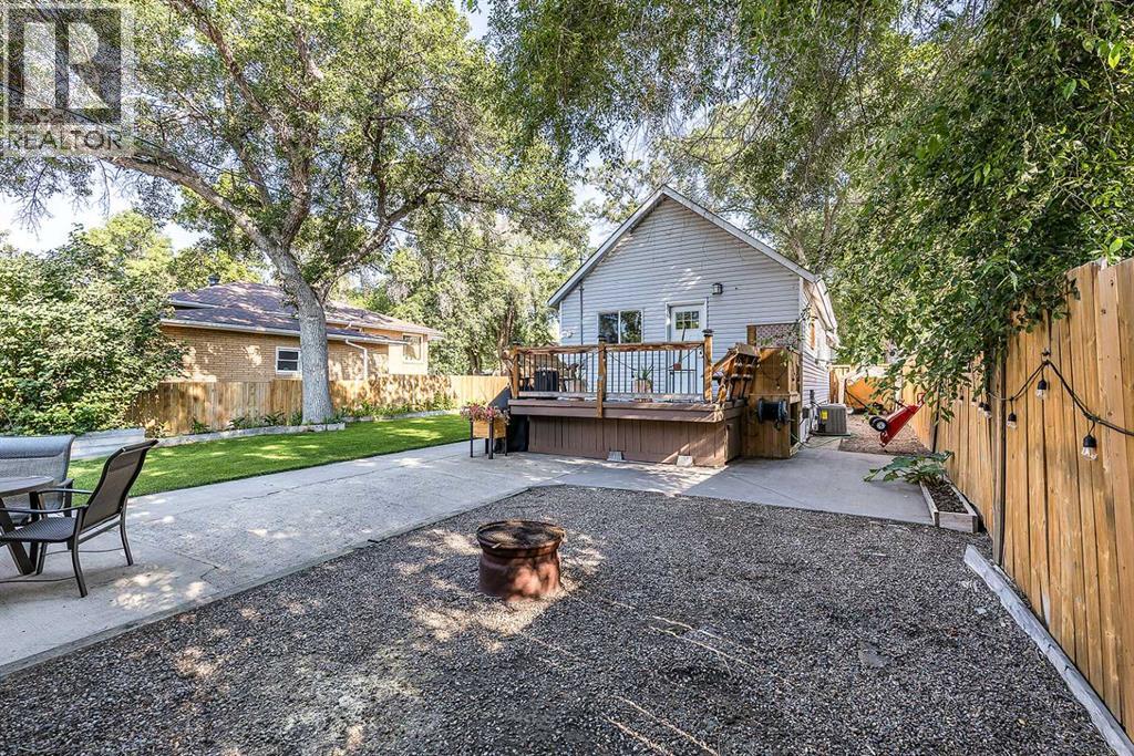 259 3 Street NW - Image 40