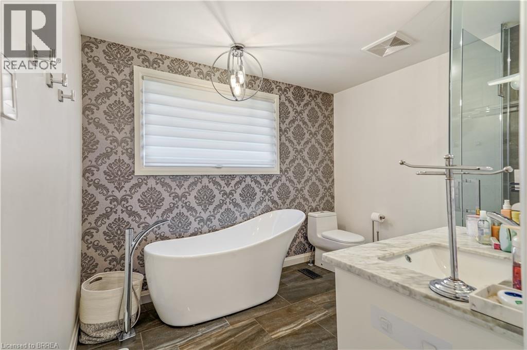 160 WOODLAWN Avenue - Image 25