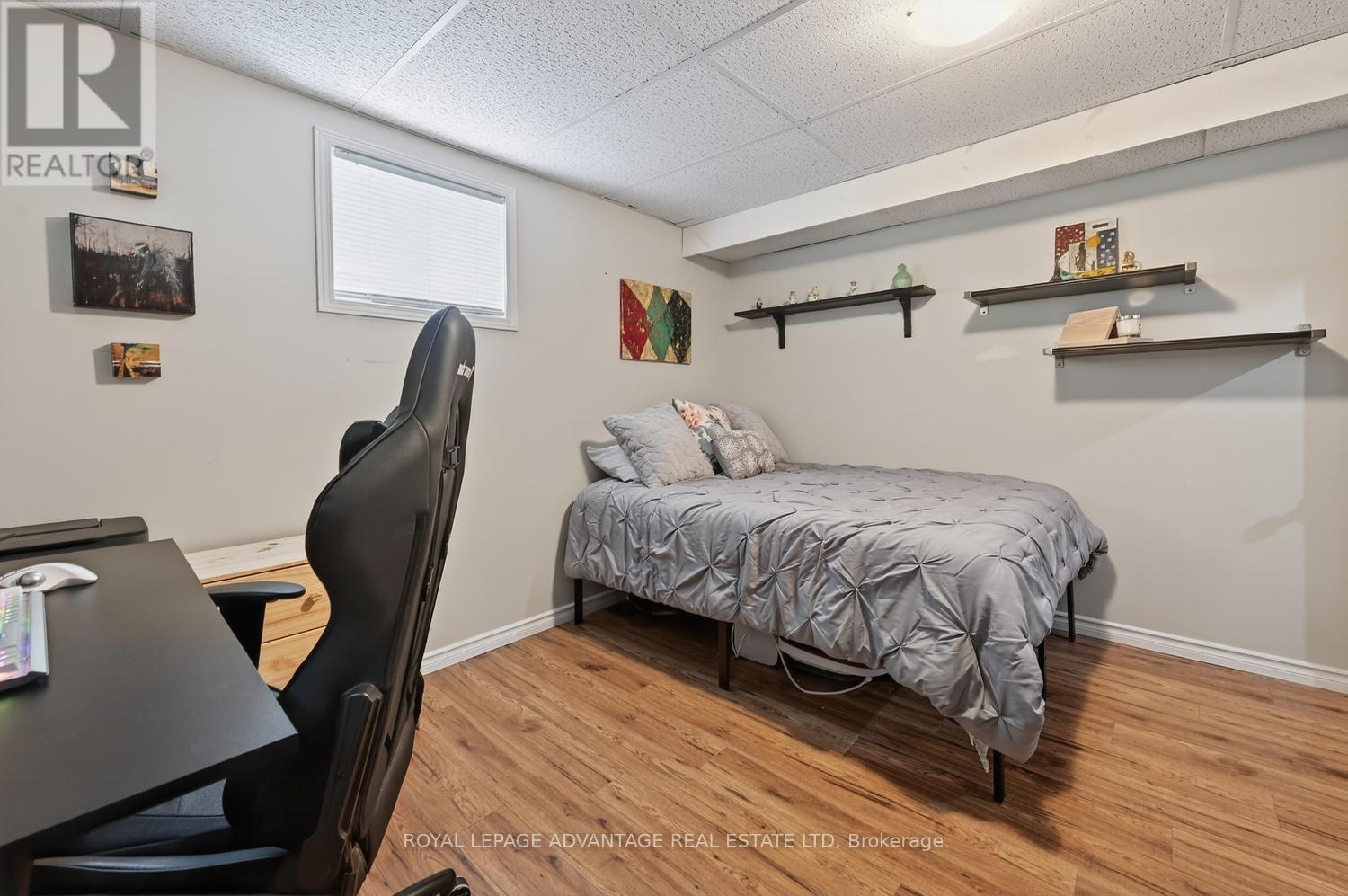1218 GALBRAITH ROAD - 23