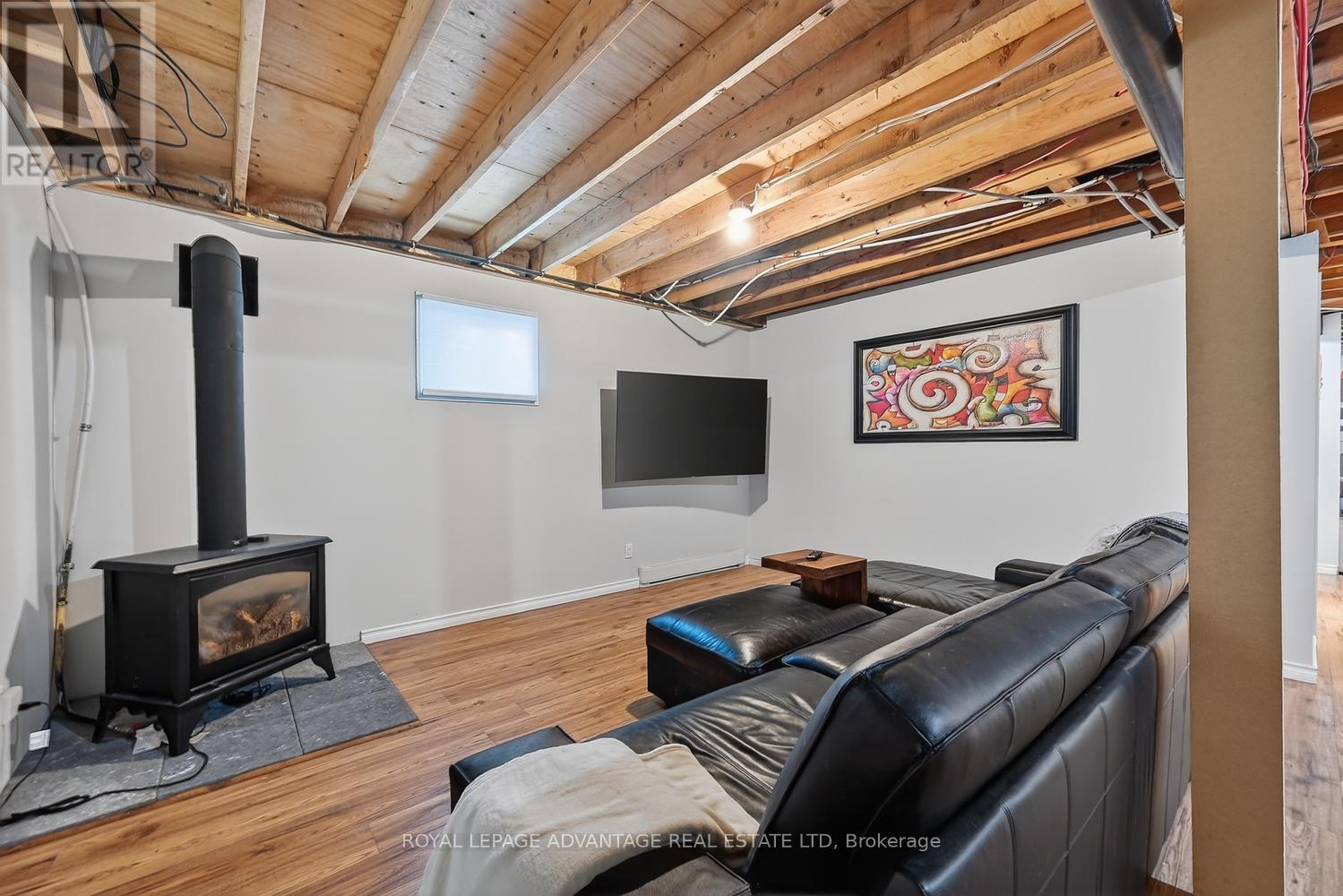 1218 GALBRAITH ROAD - 27