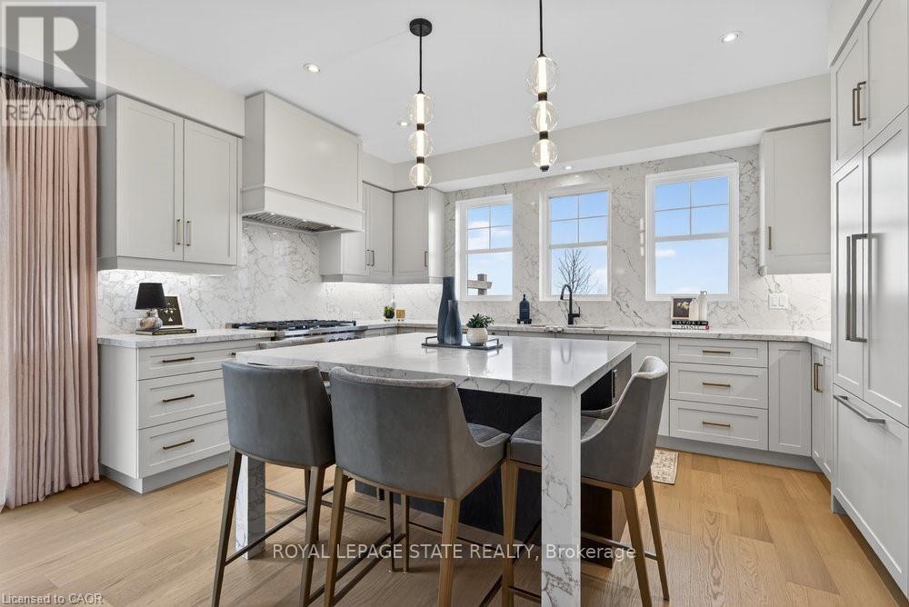 #15 100 WATERSHORE DRIVE - Image 5