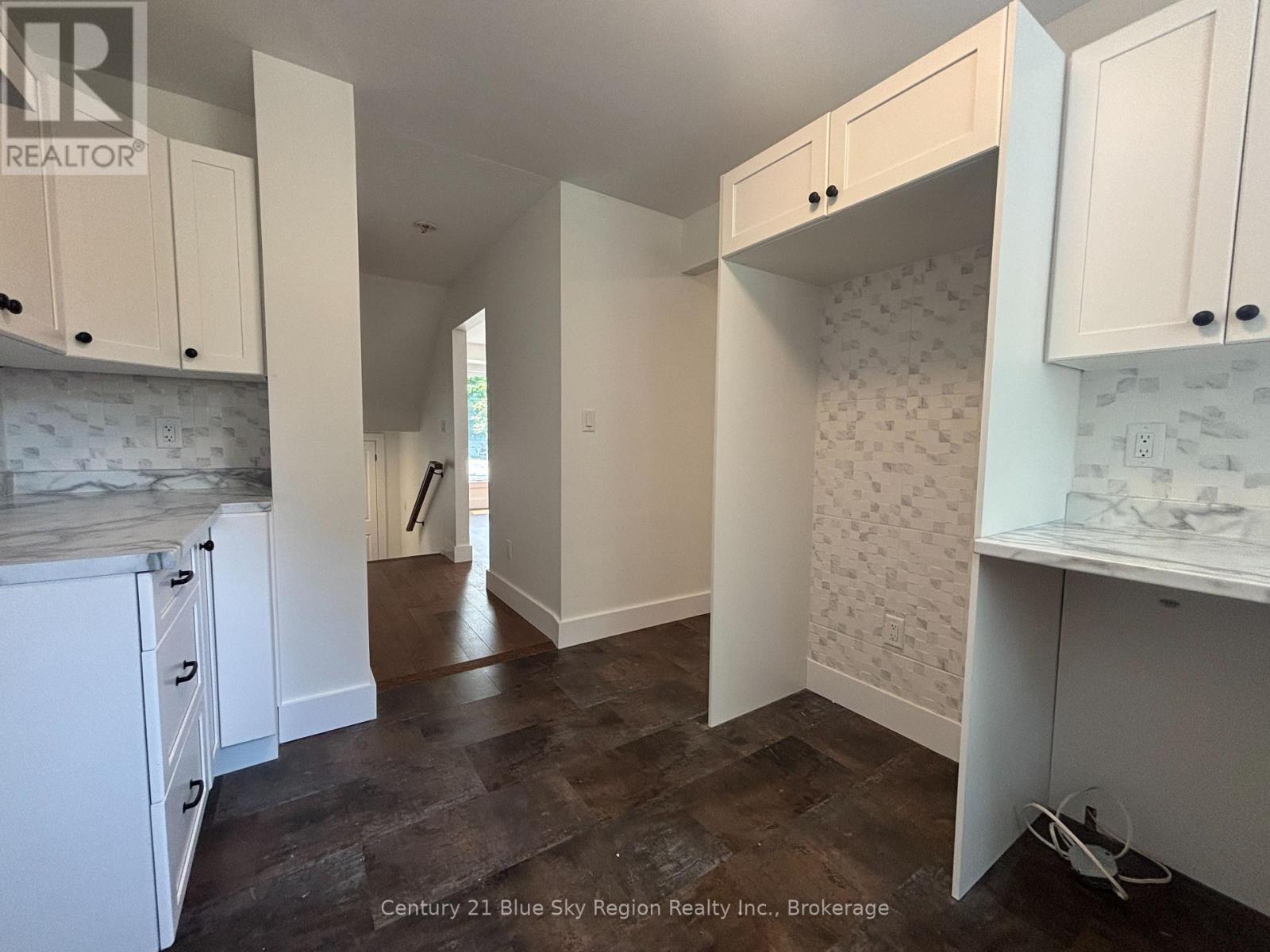 28 LOVELL AVENUE - Image 13
