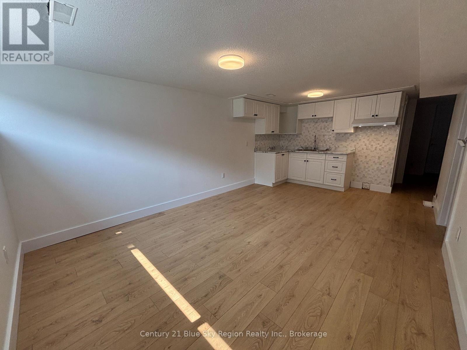 28 LOVELL AVENUE - Image 30
