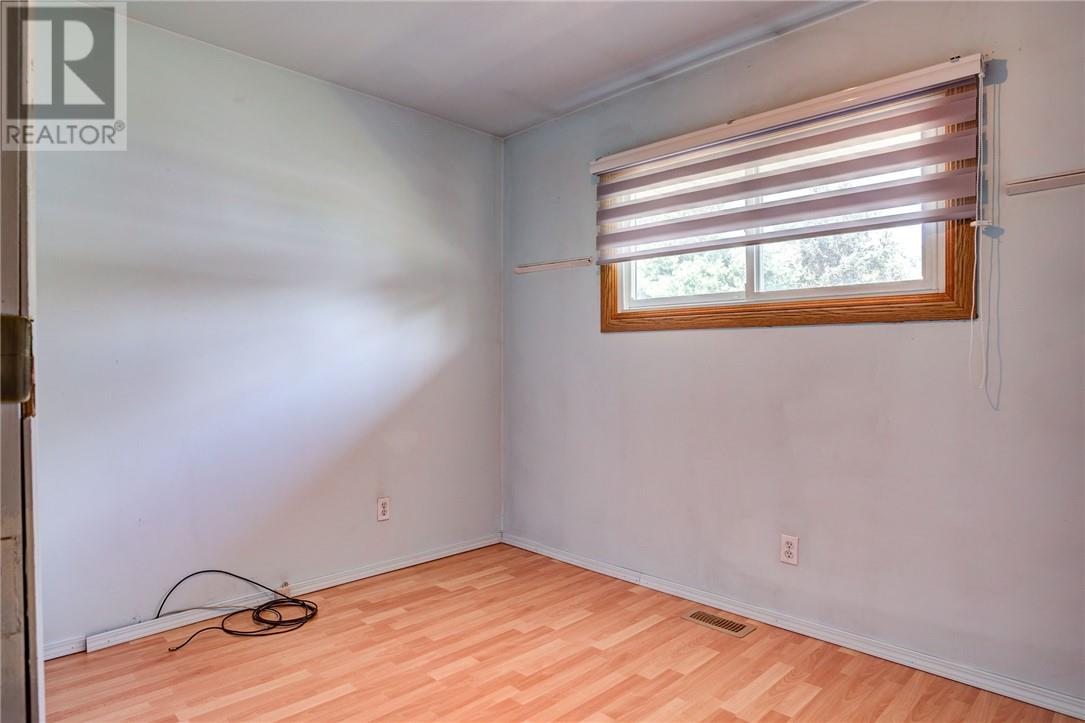 222 Riverside Drive - 16