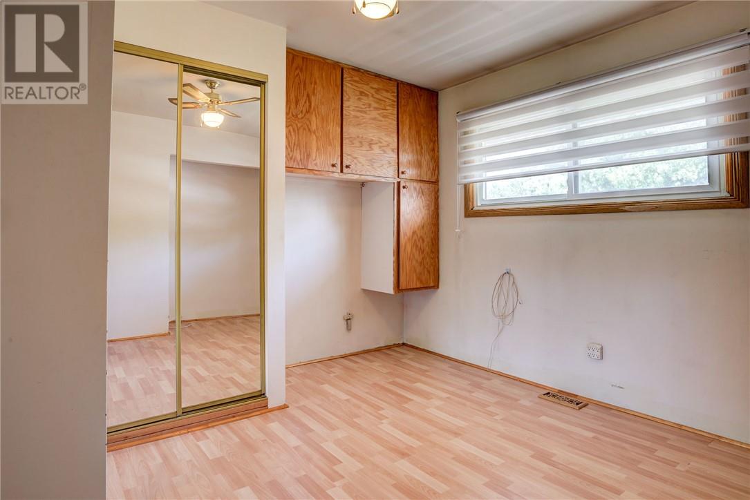 222 Riverside Drive - 17