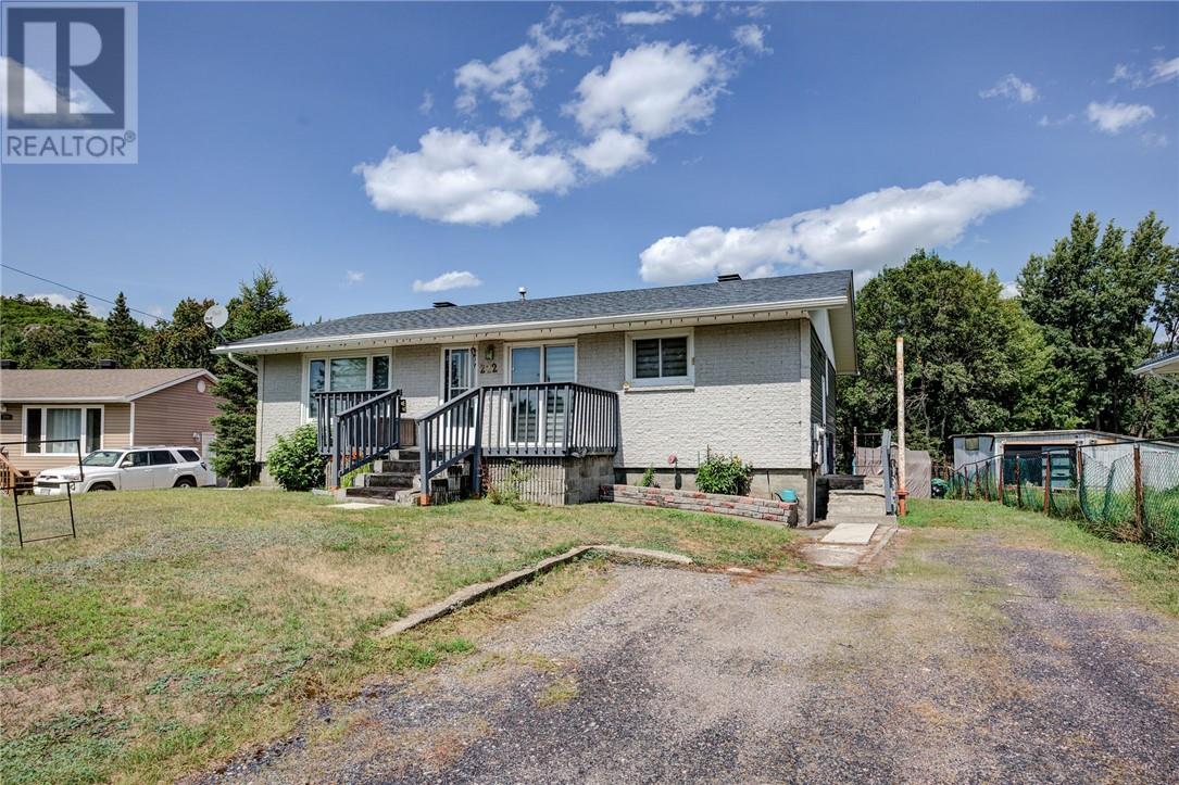 222 Riverside Drive - 3