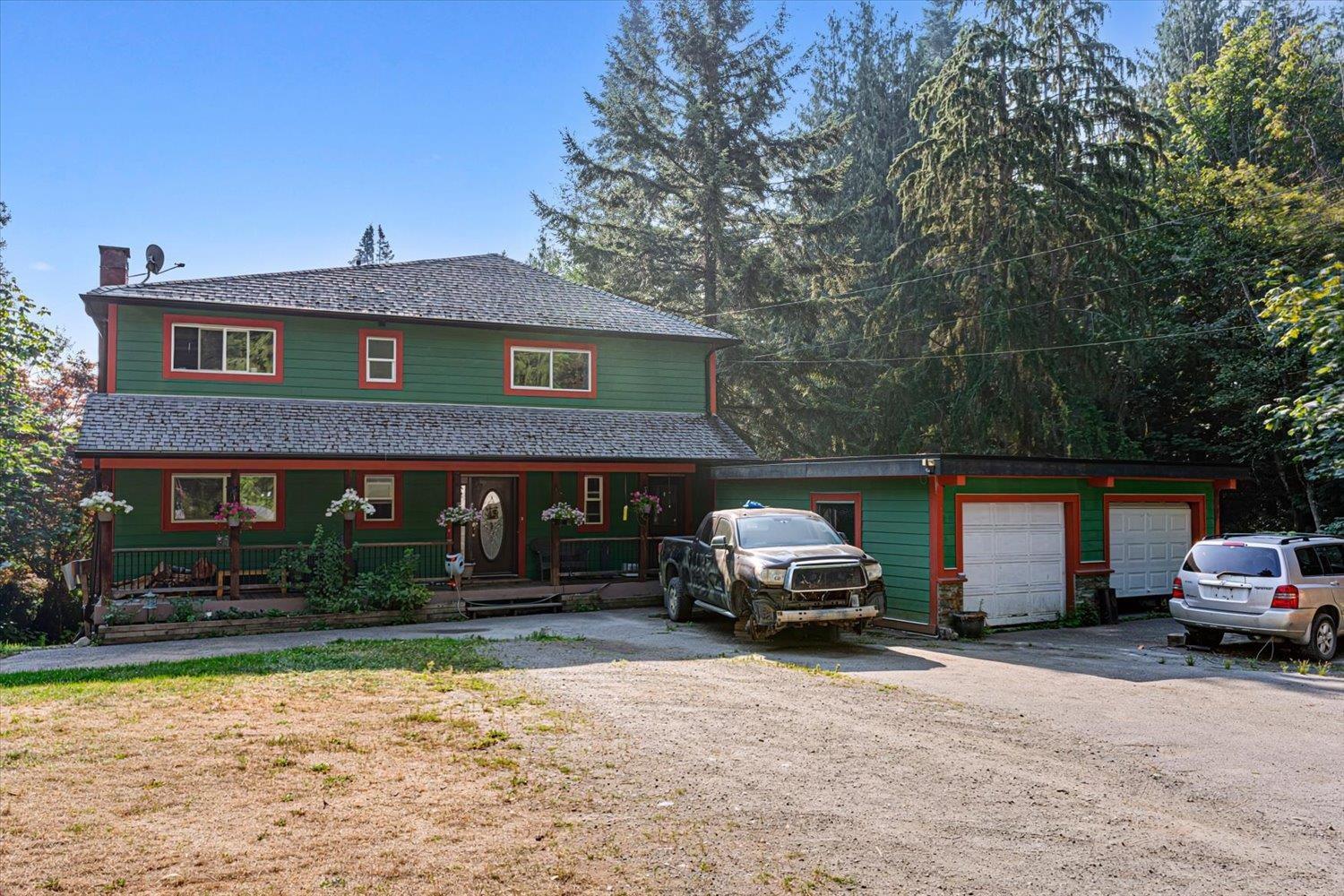 6 Bed, 4 Bath House for Sale in Chilliwack – 4820 SOUTHSIDE ROAD, Ryder Lake, Chilliwack – MLS# R3154632