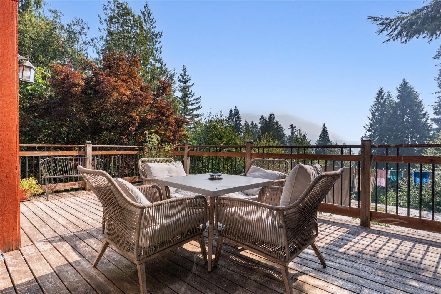 6 Bed, 4 Bath House for Sale in Chilliwack – 4820 SOUTHSIDE ROAD, Ryder Lake, Chilliwack – MLS# R3154632 - Image 14