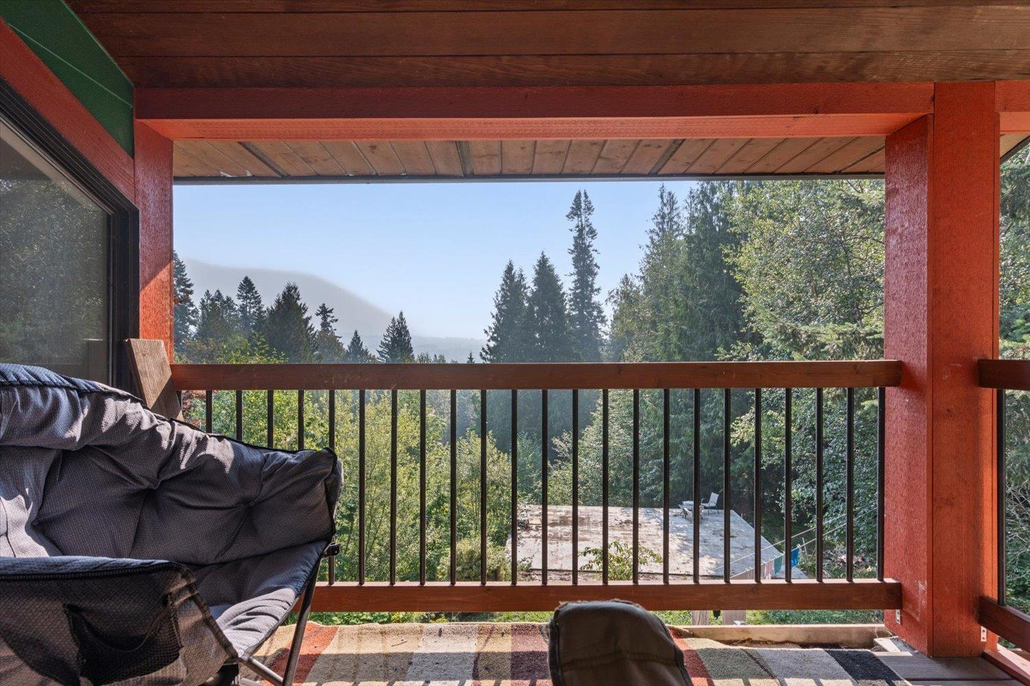 6 Bed, 4 Bath House for Sale in Chilliwack – 4820 SOUTHSIDE ROAD, Ryder Lake, Chilliwack – MLS# R3154632 - Image 19