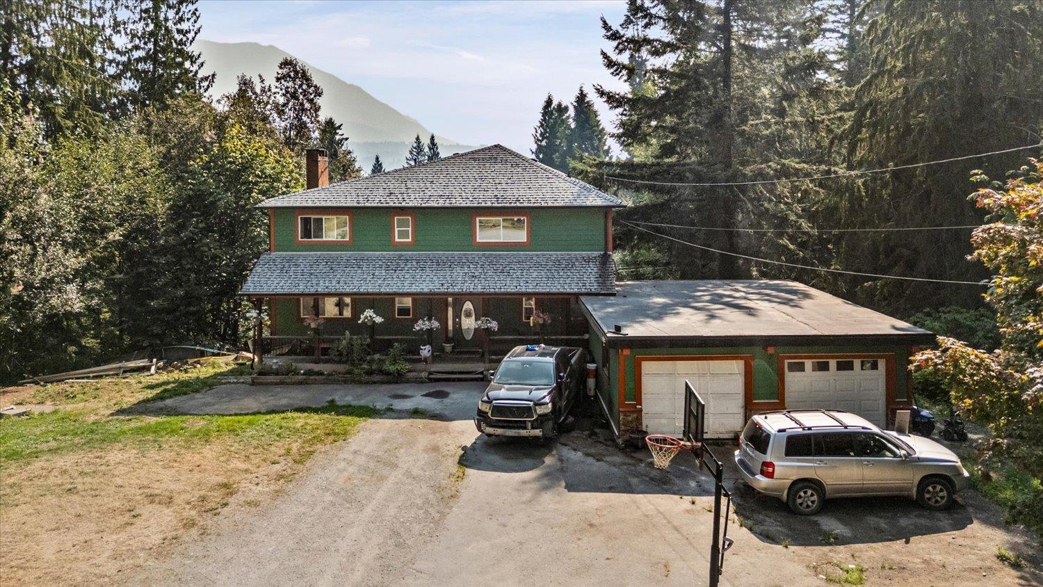 6 Bed, 4 Bath House for Sale in Chilliwack – 4820 SOUTHSIDE ROAD, Ryder Lake, Chilliwack – MLS# R3154632 - Image 36