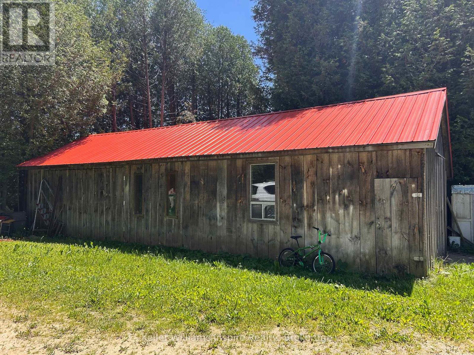 135431 9TH LINE - 22