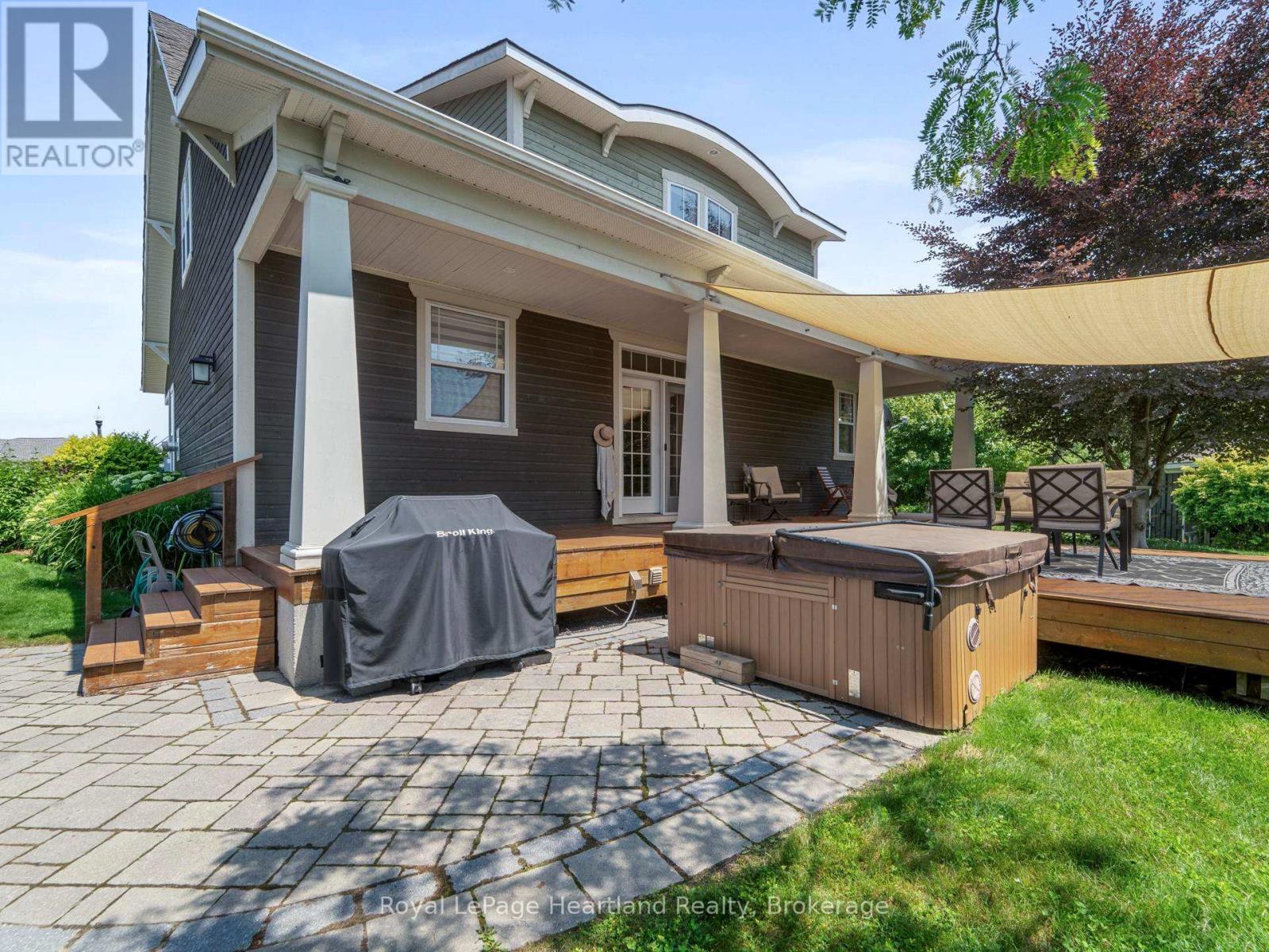 24 THIMBLEWEED DRIVE - 47