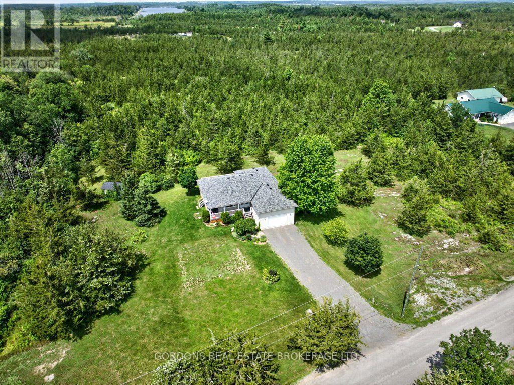 467 DENRIDGE ROAD - 3