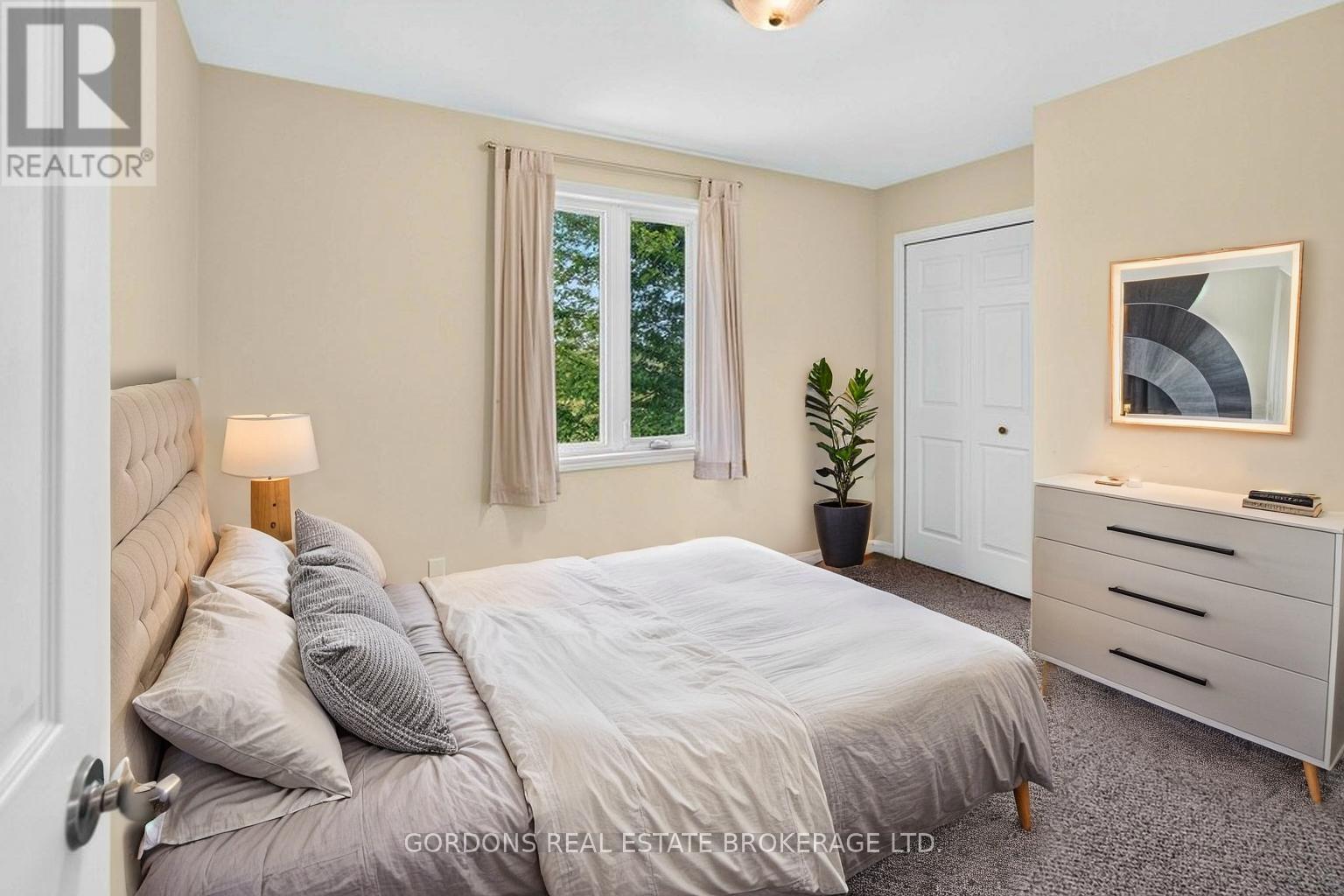 467 DENRIDGE ROAD - Image 33