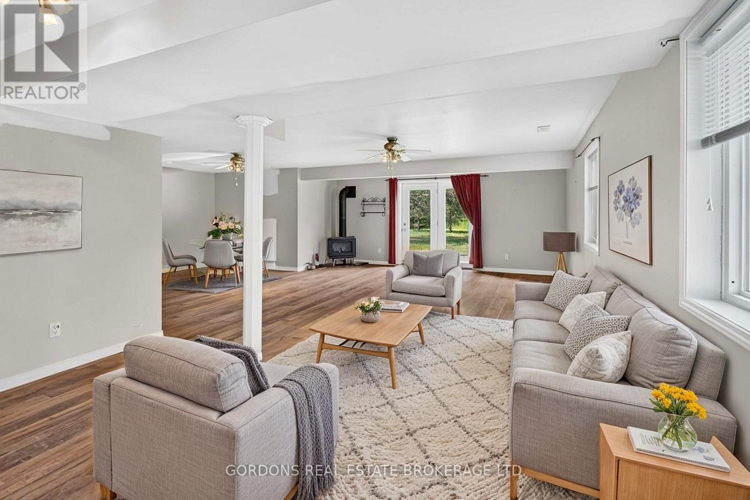 467 DENRIDGE ROAD - 36