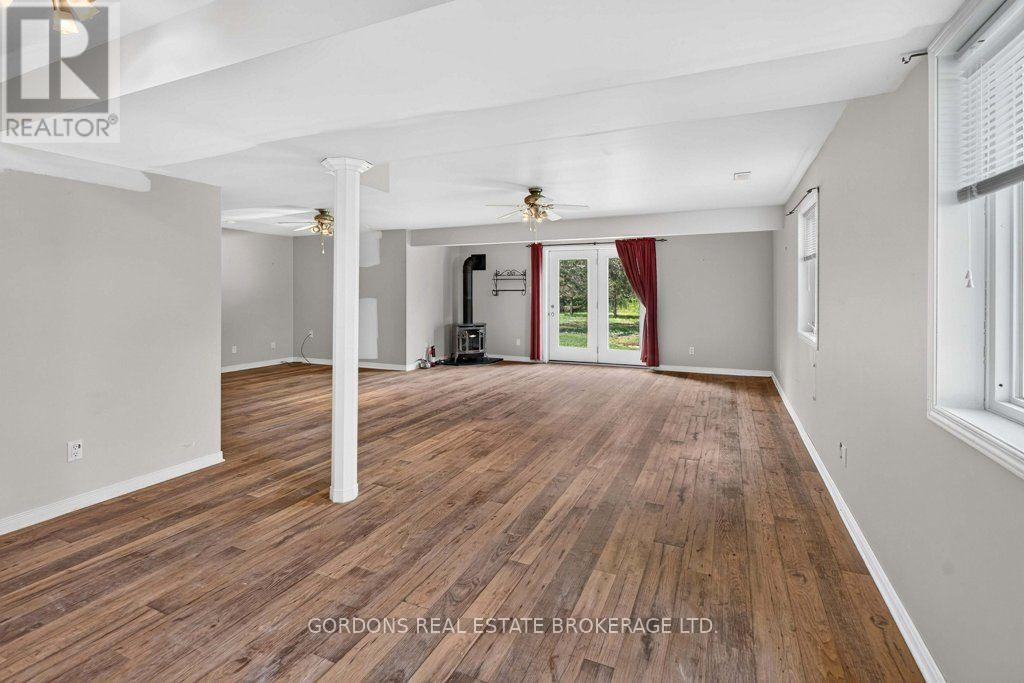 467 DENRIDGE ROAD - Image 37