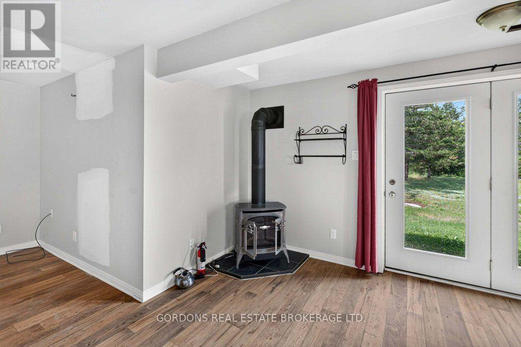 467 DENRIDGE ROAD - 39