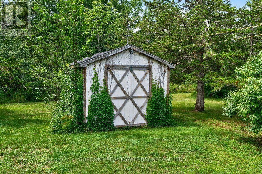 467 DENRIDGE ROAD - 9