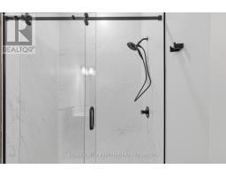 204 - 300 Skyfal Lane, Kingston, ON K7M0L3 Photo 11
