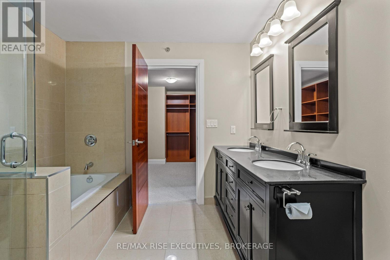 539 Armstrong Road — photo 35