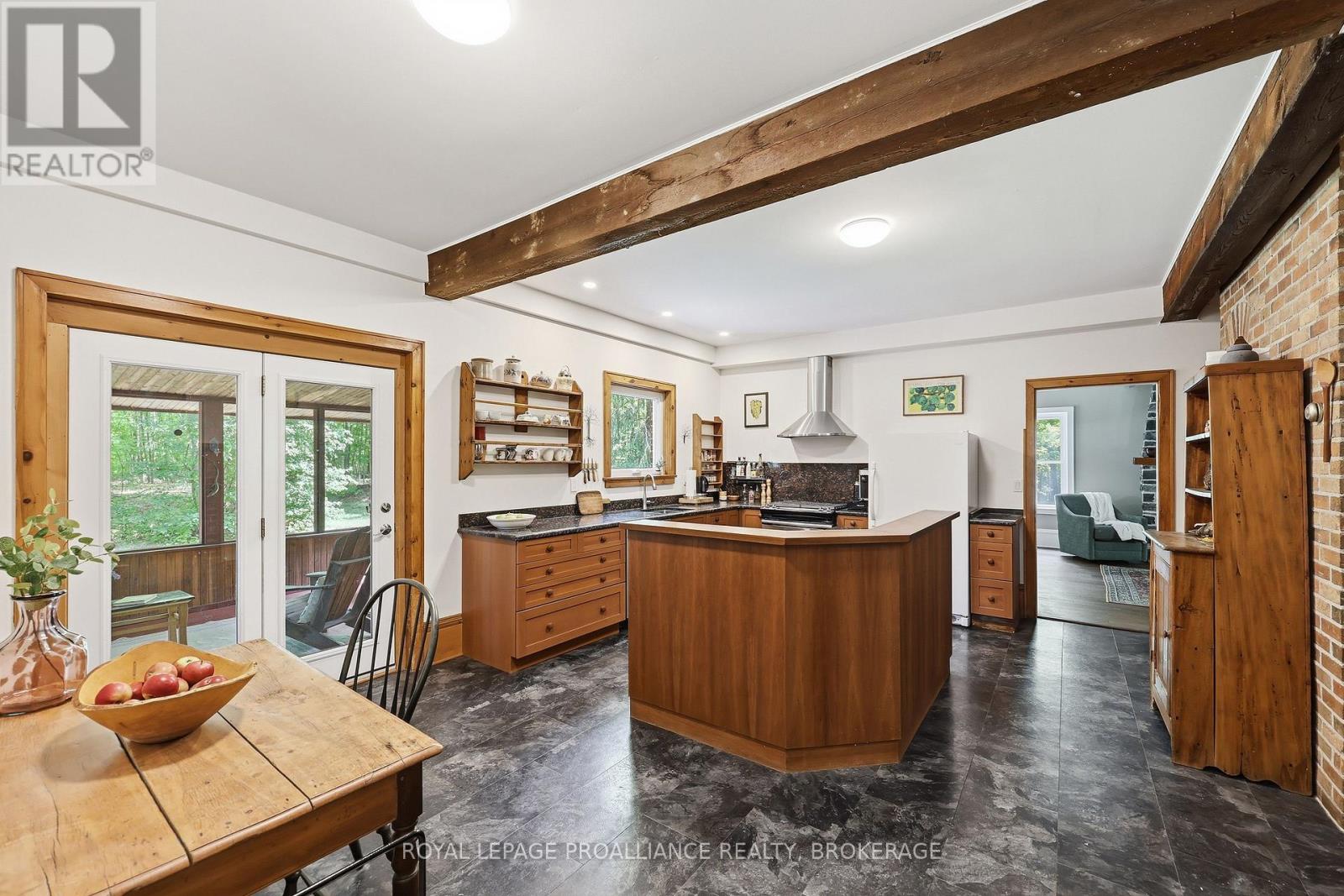 3733 JAMIESON ROAD - 13