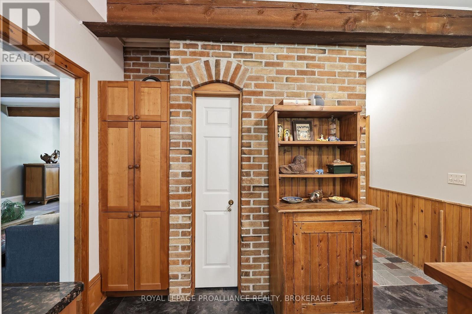 3733 JAMIESON ROAD - 16