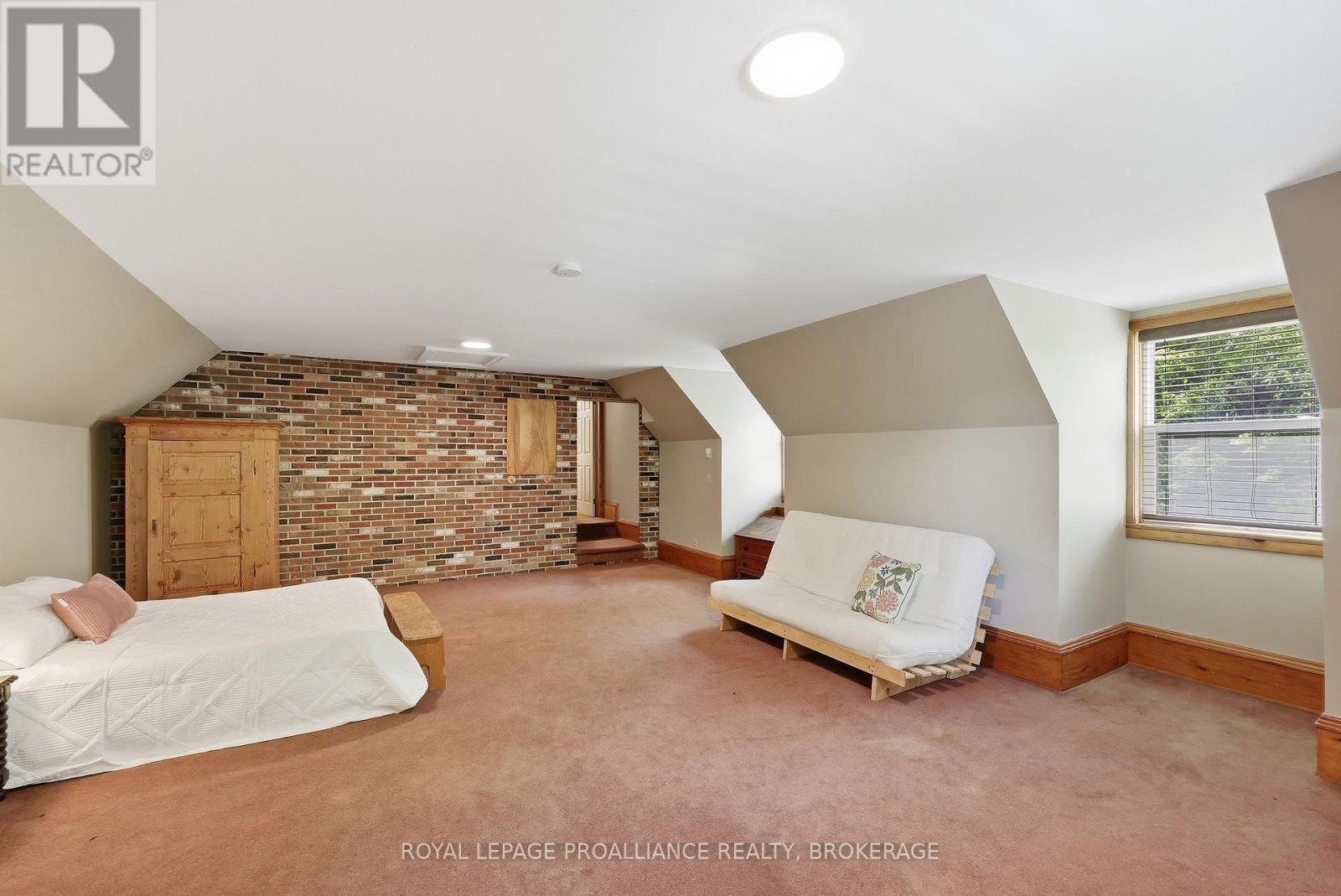 3733 JAMIESON ROAD - 38