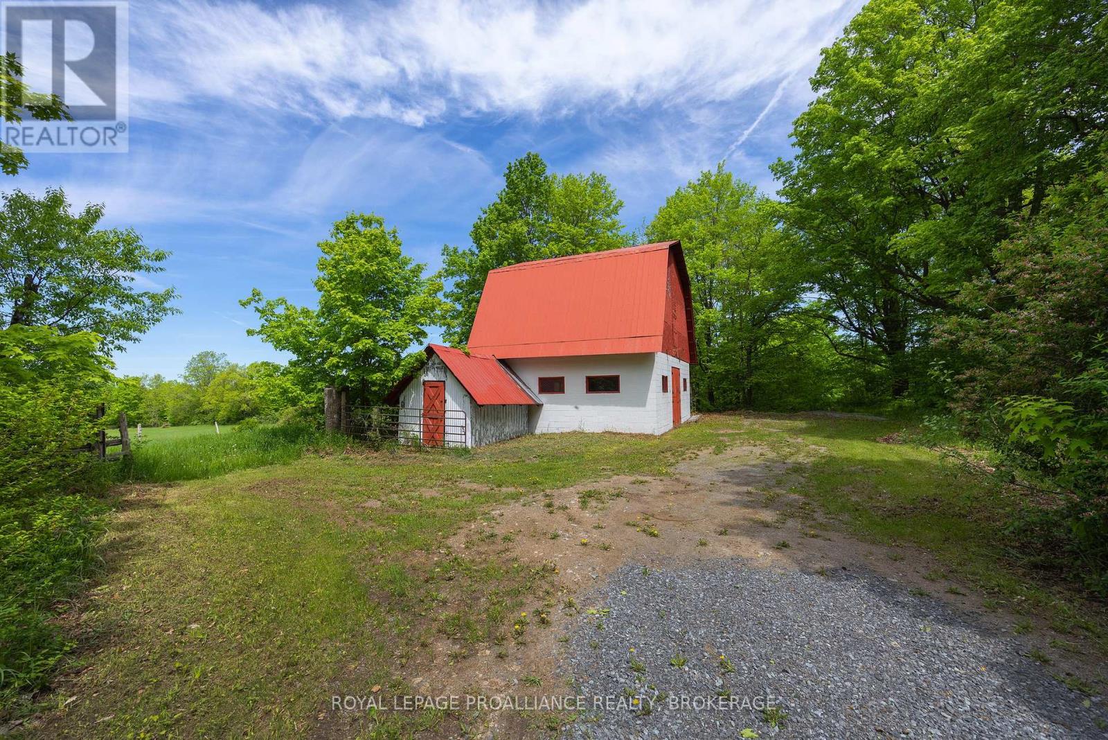 3733 JAMIESON ROAD - 45