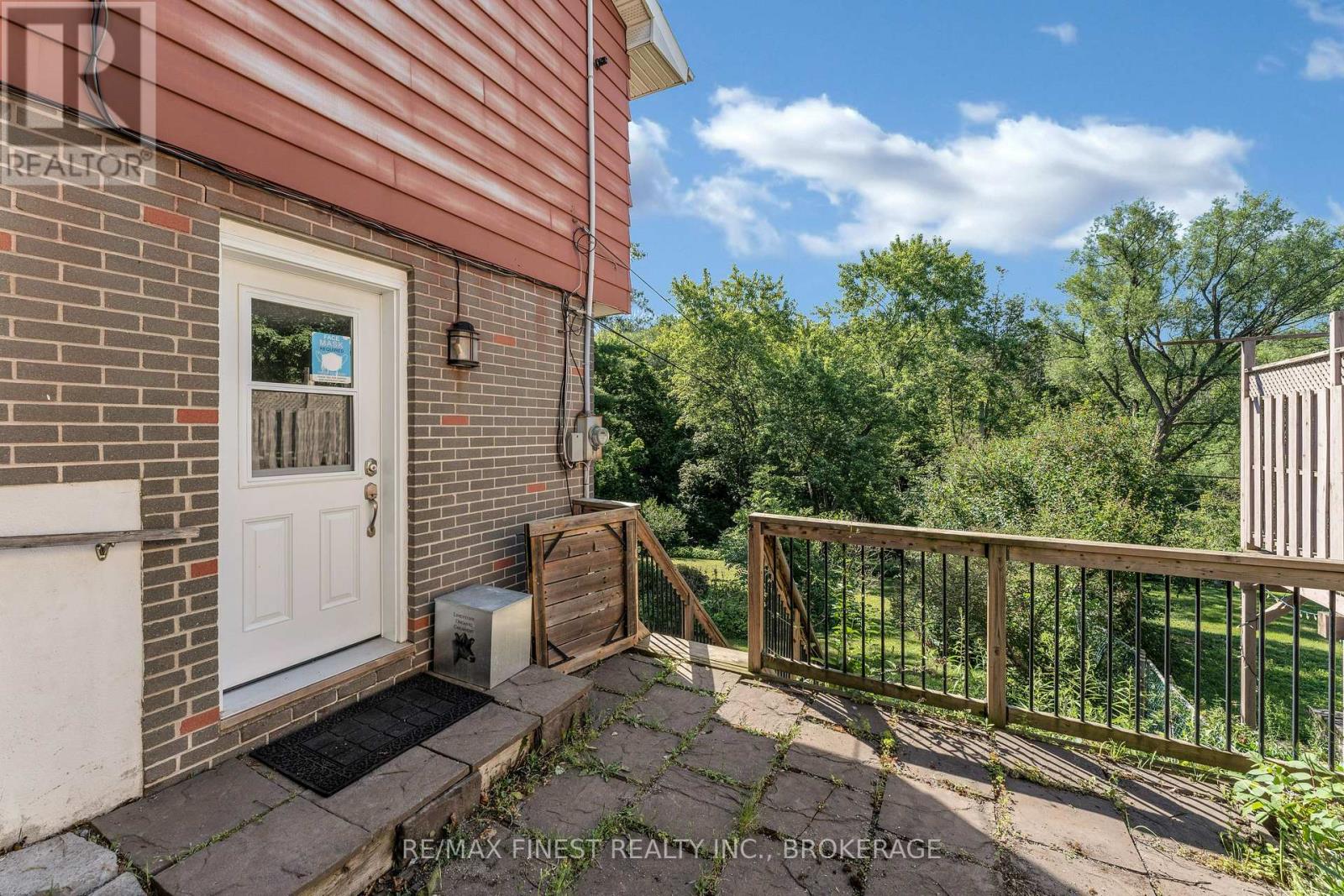 60 SHERWOOD DRIVE - Image 34