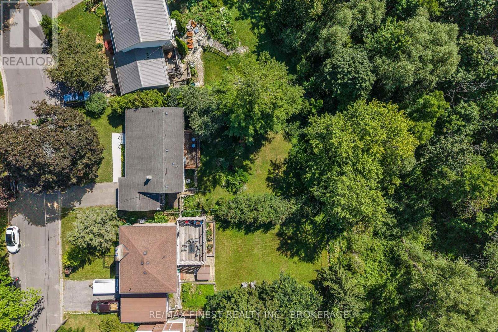 60 SHERWOOD DRIVE - Image 45