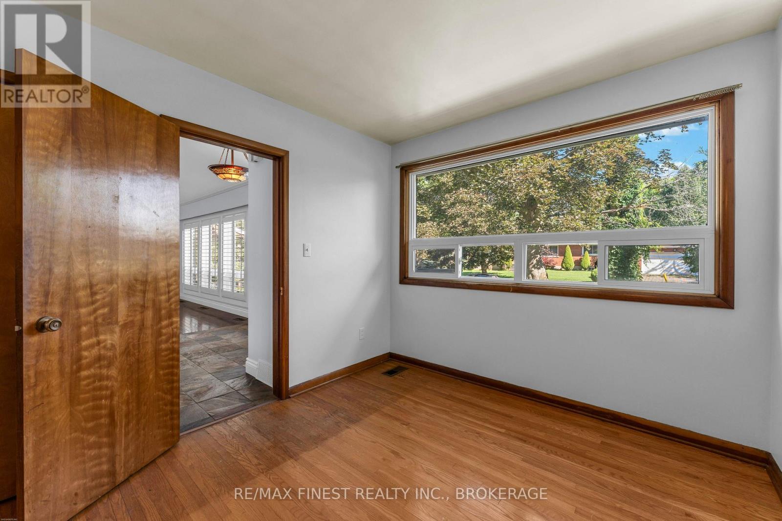 60 SHERWOOD DRIVE - Image 9