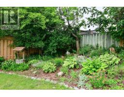 3058 Westridge Boulevard, Peterborough, ON K9K2K5 Photo 48
