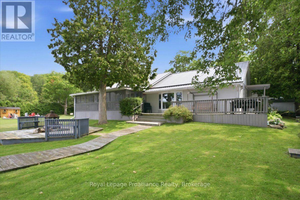 40 RIVERVIEW DRIVE - Image 38