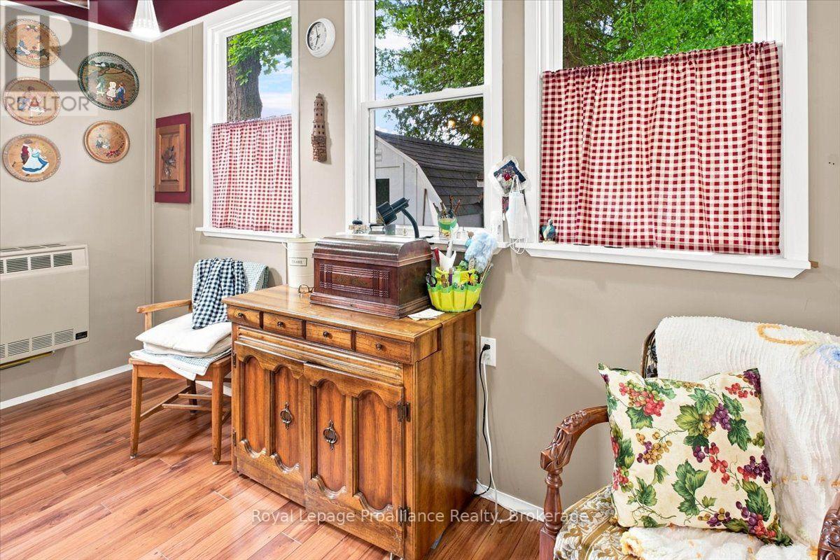 40 RIVERVIEW DRIVE - Image 46