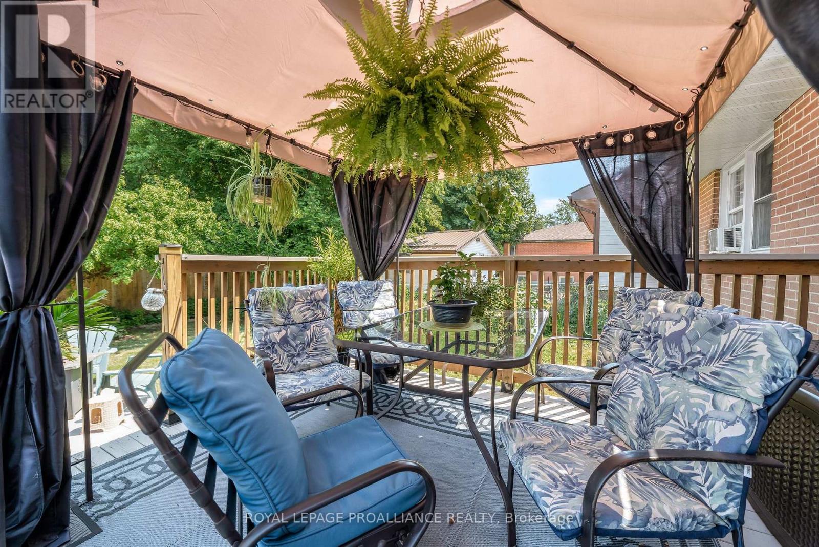 235 FARLEY AVENUE - 42